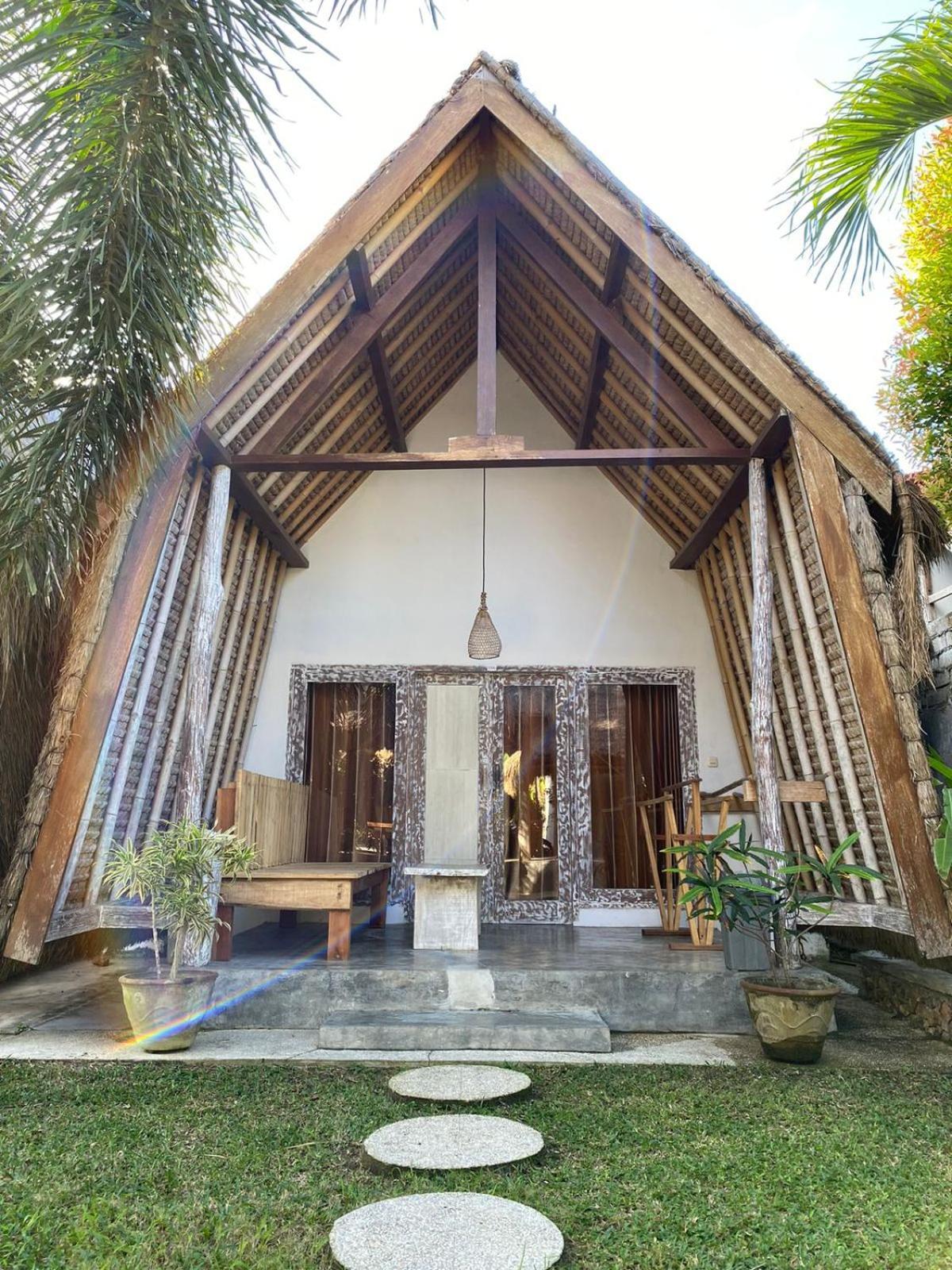 Palm Green Hotel Kuta  Buitenkant foto