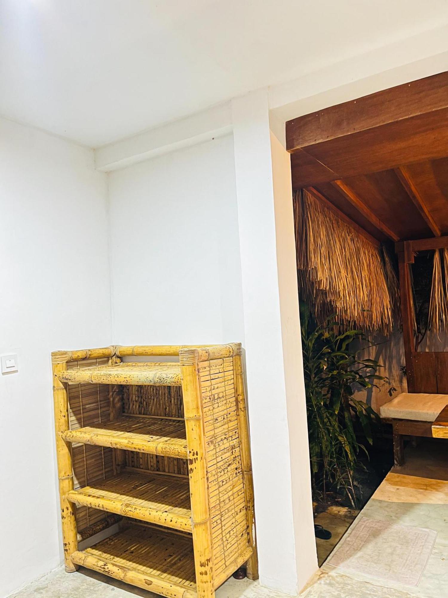 Palm Green Hotel Kuta  Buitenkant foto